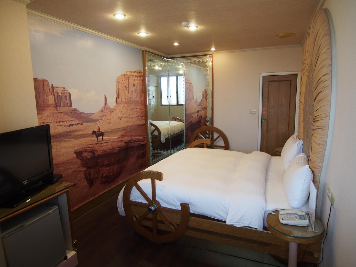 Day Chen Hotel Yilan Extérieur photo