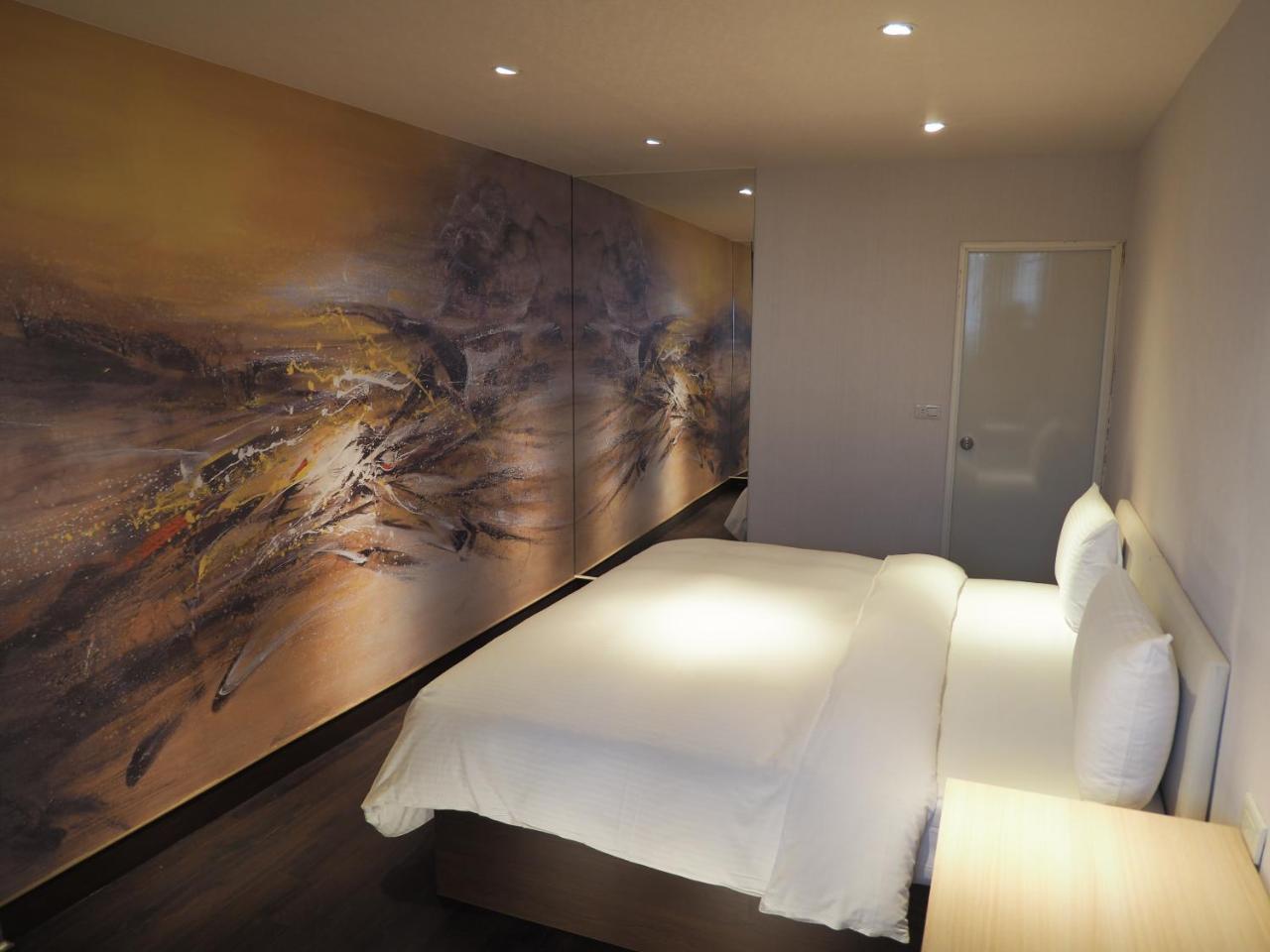 Day Chen Hotel Yilan Extérieur photo