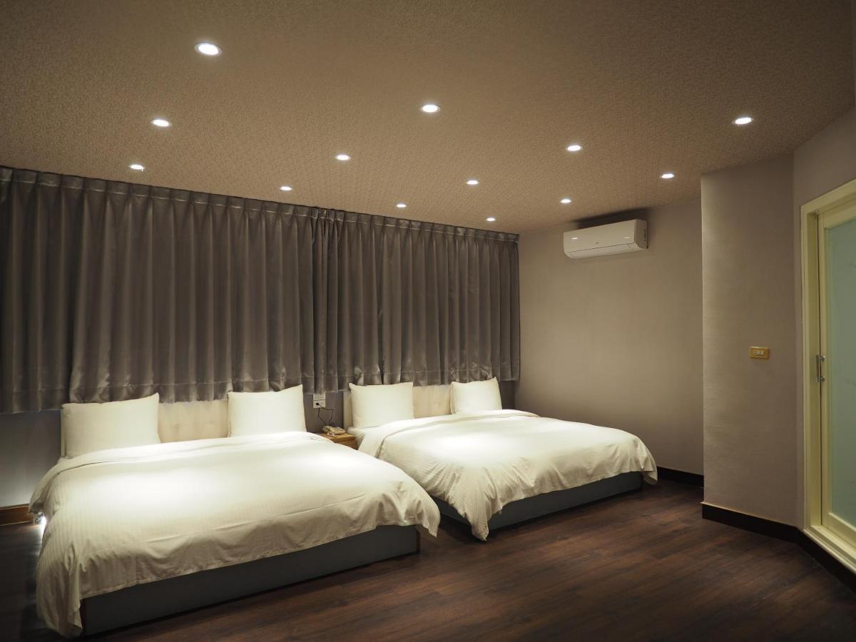 Day Chen Hotel Yilan Extérieur photo